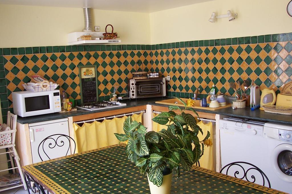 Le Fenouillet Chambres D'Hotes Proche Des Grands Buffets Narbonne Exterior photo